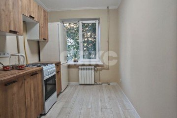 Фото №2: 3-комнатная квартира 56 м² - Мариуполь, мкр. Западный, ул. 50 лет СССР, 53
