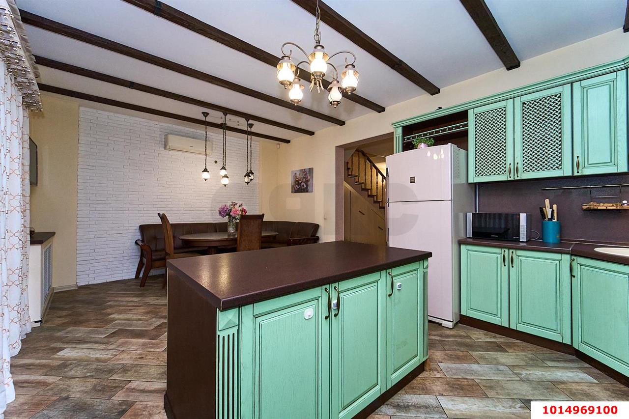 Фото №9: Таунхаус 195 м² + 1.5 сот. - Новая Адыгея, ул. Адыгейская, 17