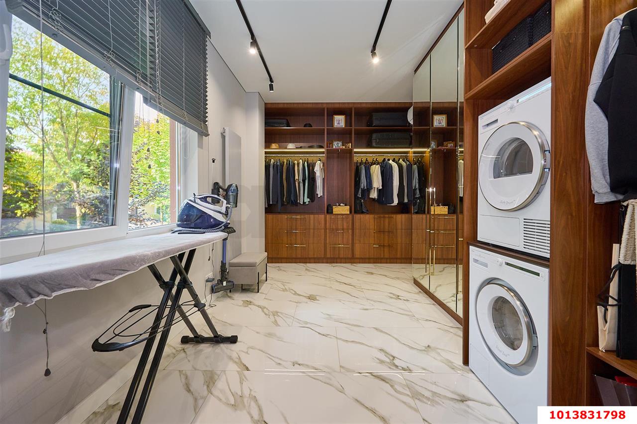 Фото №20: 4-комнатная квартира 182 м² - Краснодар, Прикубанский внутригородской округ, мкр. Немецкая Деревня, ул. Баварская, 25