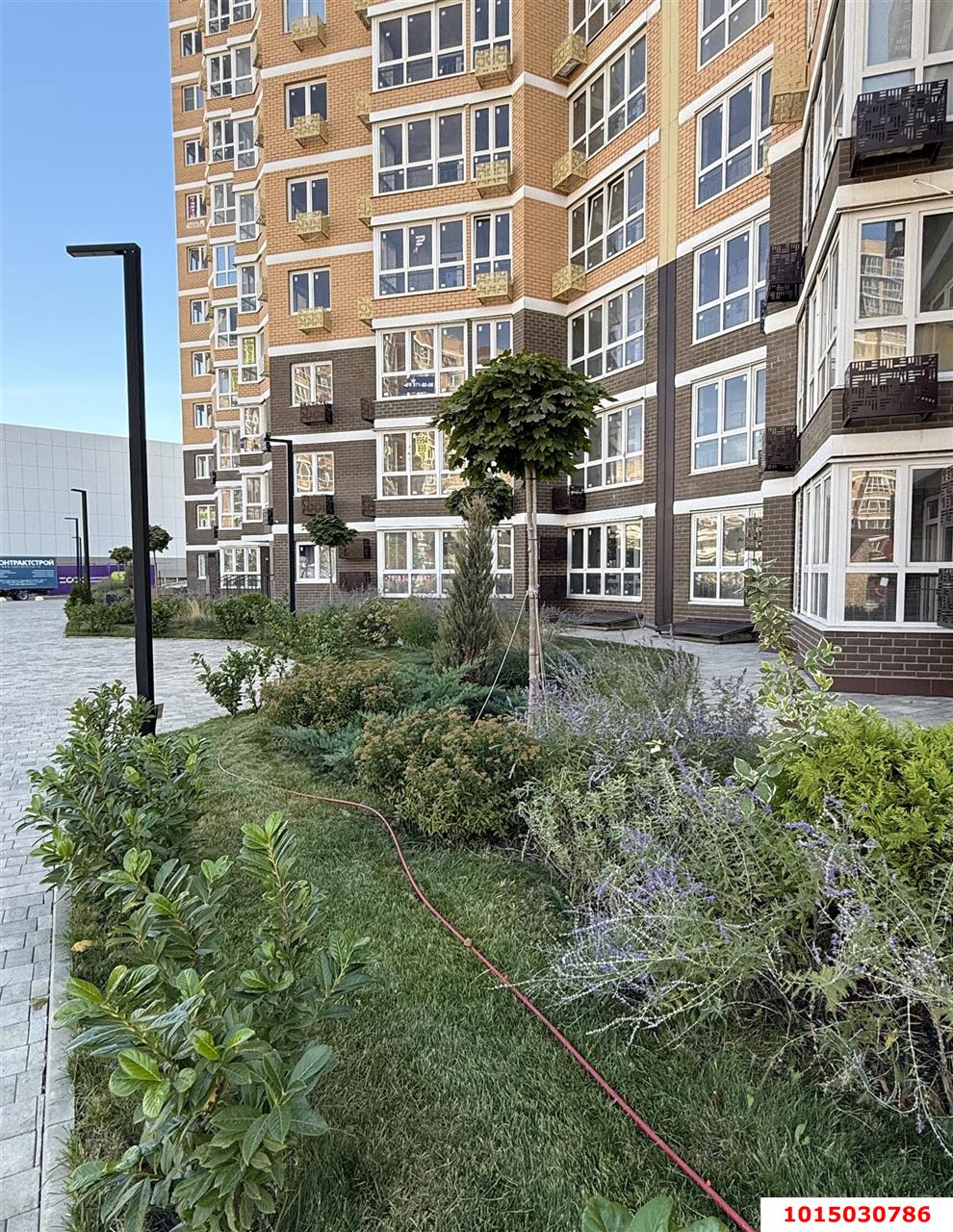 Фото №1: 2-комнатная квартира 76 м² - Краснодар, 2-я Площадка, ул. Ветеранов, 85