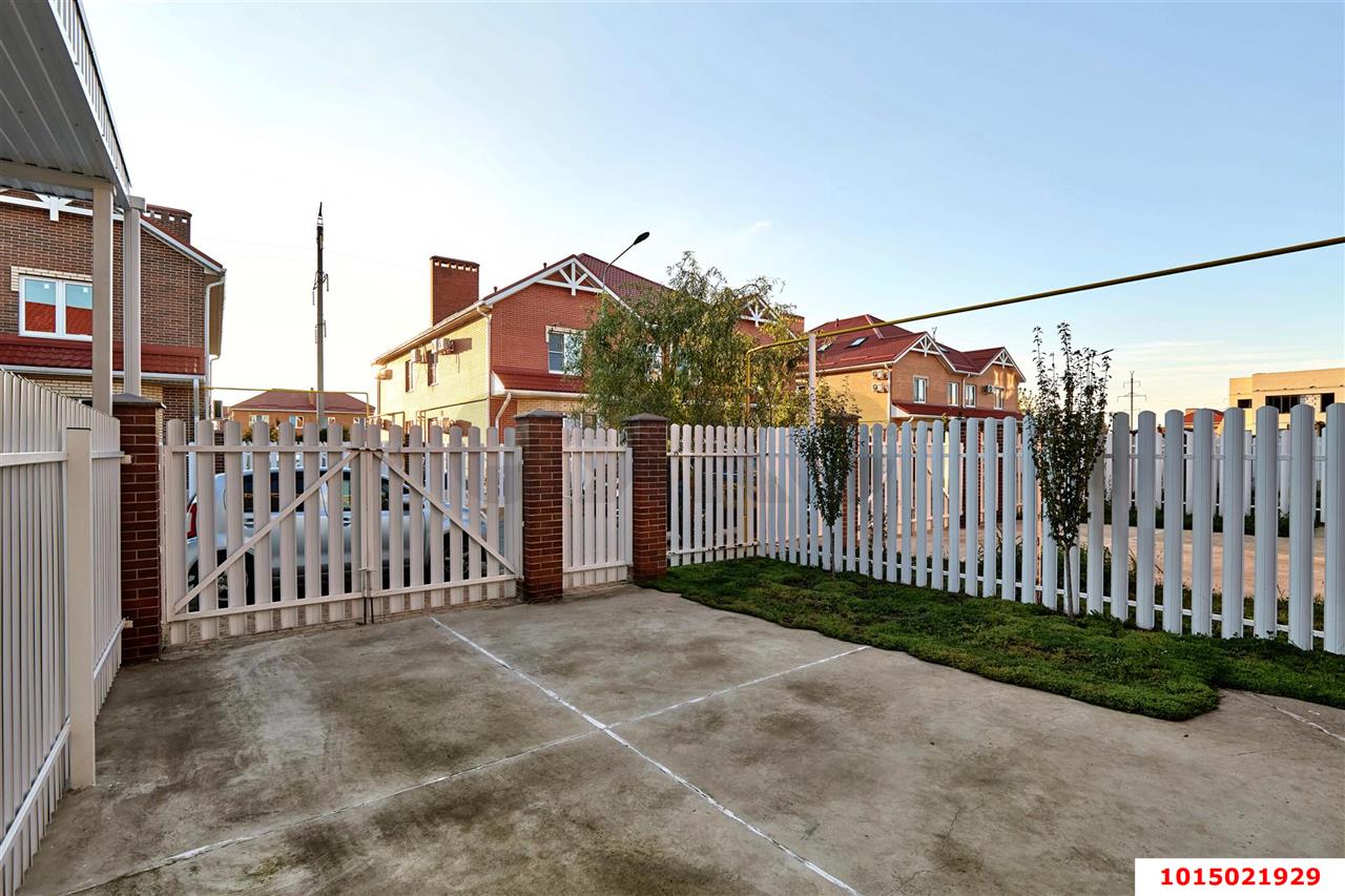 Фото №19: Дуплекс 112 м² + 2 сот. - Краснодар, КП Греция, б-р Греческий, 1к28