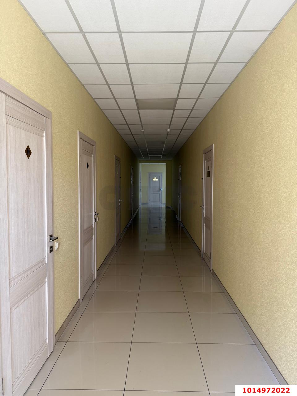 Фото №12: Торговое помещение 370 м² - Краснодар, Центральный, ул. Главная городская площадь