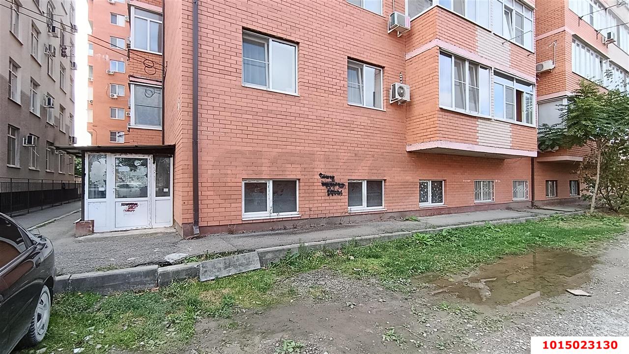 Фото №13: Торговое помещение 54 м² - Краснодар, жилой комплекс Красивый, пер. 2-й Красивый, 10