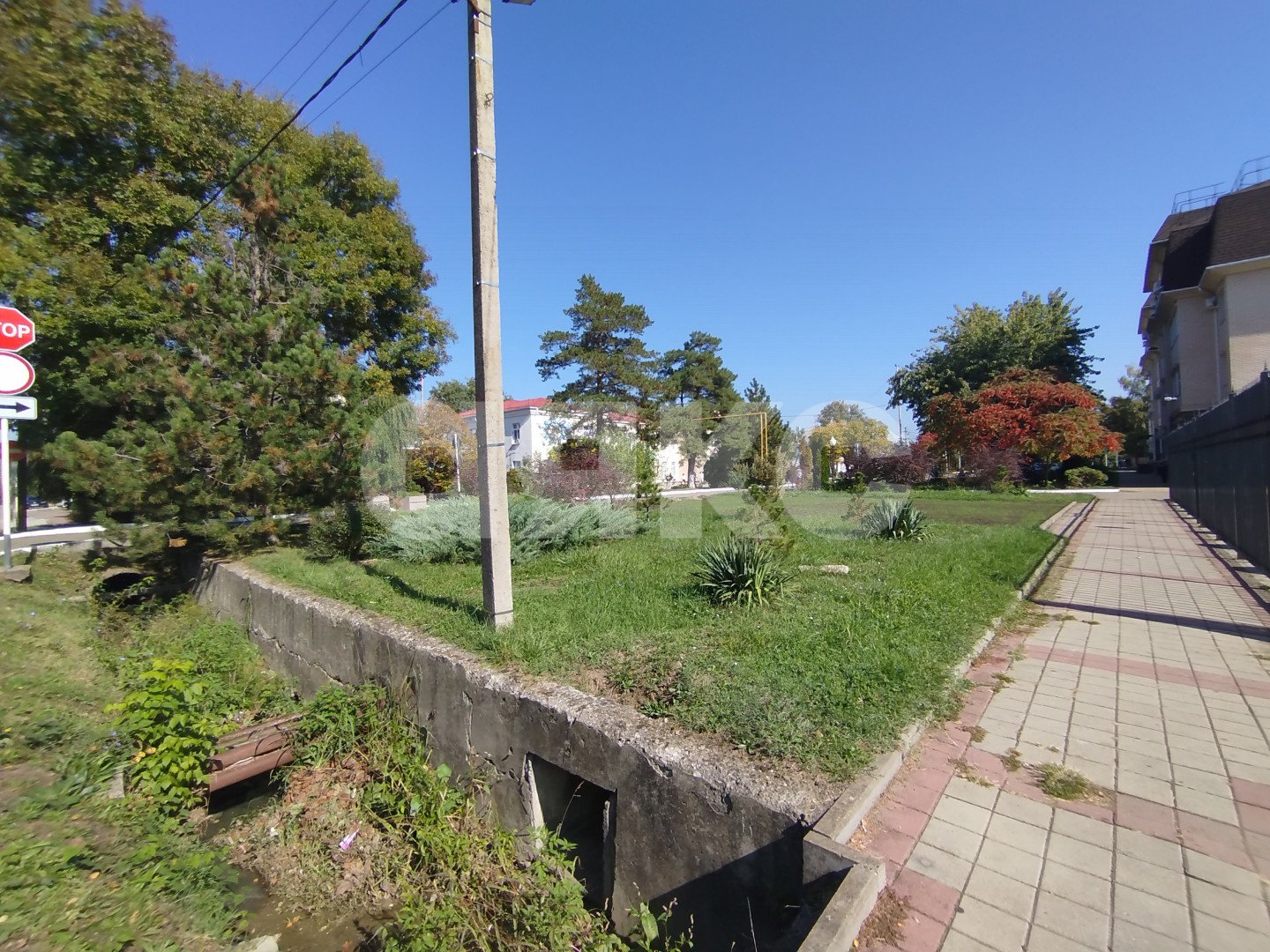 Фото №11: Коммерция 20 м² - Горячий Ключ, Курортная Зона, ул. Мира, 16