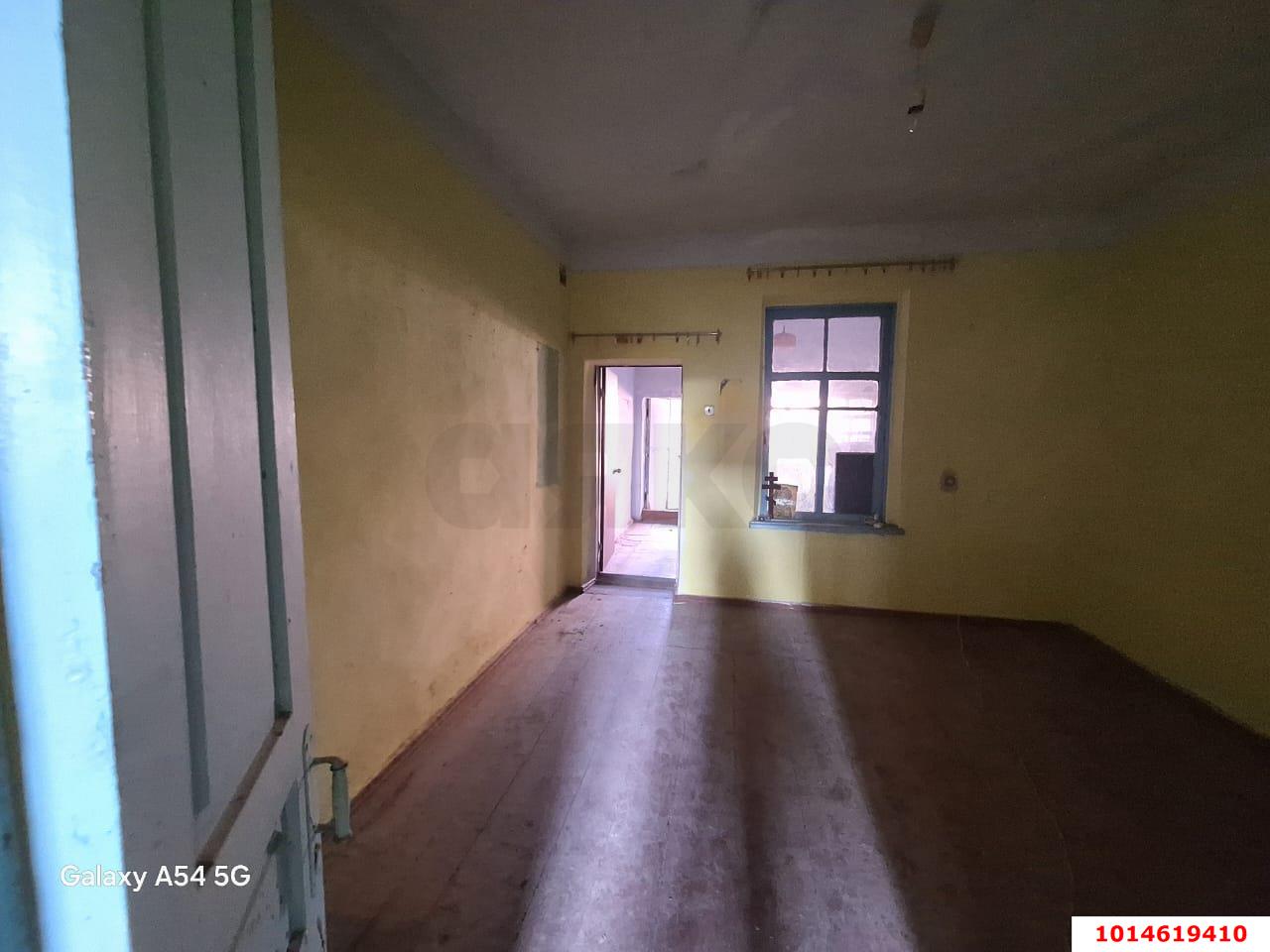 Фото №2: 2-комнатная квартира 42 м² - Краснодар, Центральный внутригородской округ, мкр. Дубинка, пр-д 3-й  Болотникова, 3