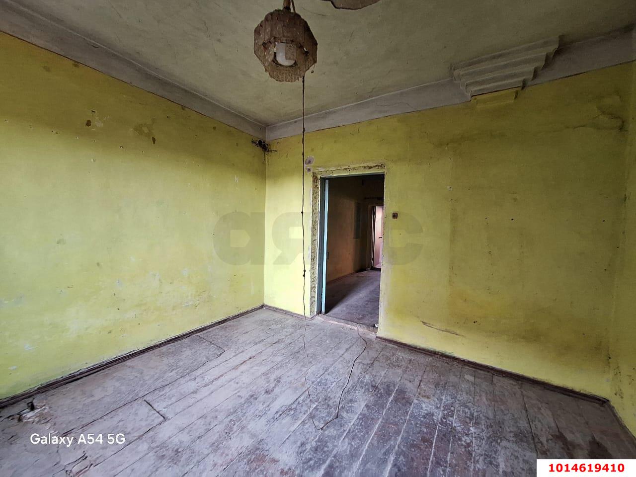 Фото №1: 2-комнатная квартира 42 м² - Краснодар, Центральный внутригородской округ, мкр. Дубинка, пр-д 3-й  Болотникова, 3