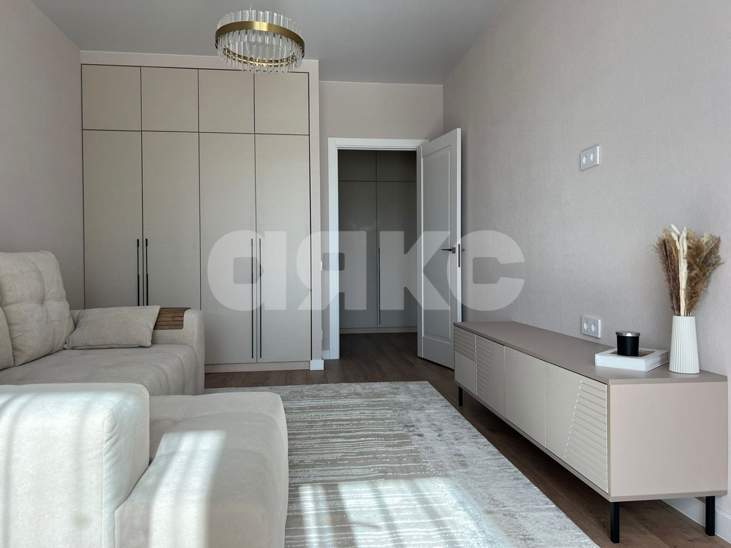 Фото №2: 2-комнатная квартира 72 м² - Анапа, жилой комплекс Приоритет, ул. Омелькова, 93