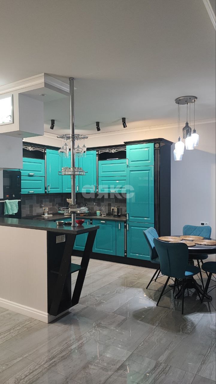 Фото №3: 2-комнатная квартира 95 м² - Волгоград, Центральный, ул. Глазкова, 23А