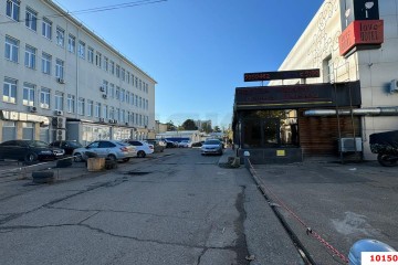 Фото №2: Торговое помещение 171 м² - Краснодар, мкр. Хлопчато-бумажный Комбинат, ул. Сормовская, 7