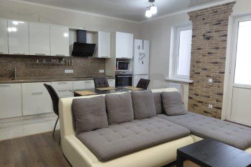 Фото №1: 2-комнатная квартира 98 м² - Краснодар, мкр. ЖК Времена Года, 