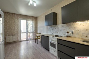 Фото №1: 1-комнатная квартира 32 м² - Берёзовый, мкр. жилой комплекс Молодёжный-2, ул. имени Профессора Малигонова, 42/3к1