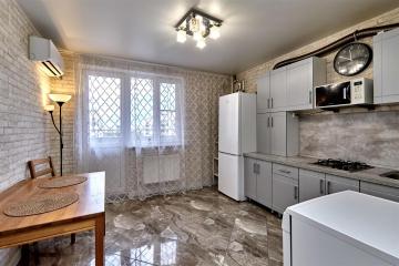 Фото №1: 2-комнатная квартира 66 м² - Яблоновский, ул. Гагарина, 192к3