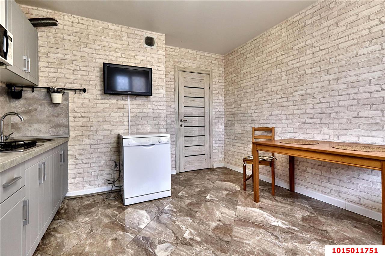 Фото №3: 2-комнатная квартира 68 м² - Яблоновский, ул. Гагарина, 192к3