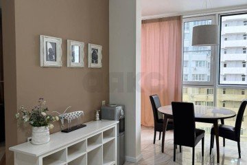 Фото №1: 2-комнатная квартира 78 м² - Краснодар, мкр. Центральный, ул. Кубанская Набережная, 37