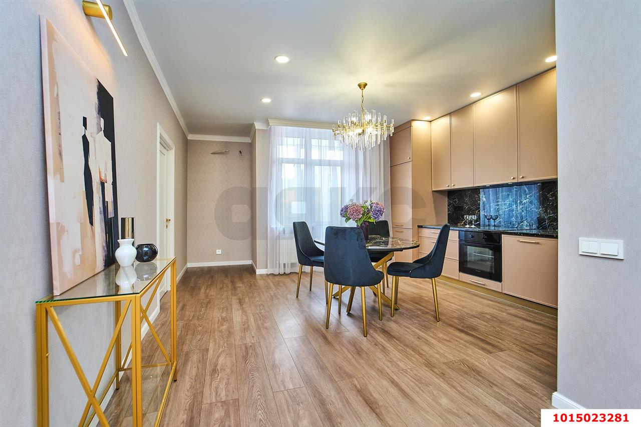 Фото №1: 2-комнатная квартира 63 м² - Краснодар, Губернский, ул. имени Героя Георгия Бочарникова, 8/1