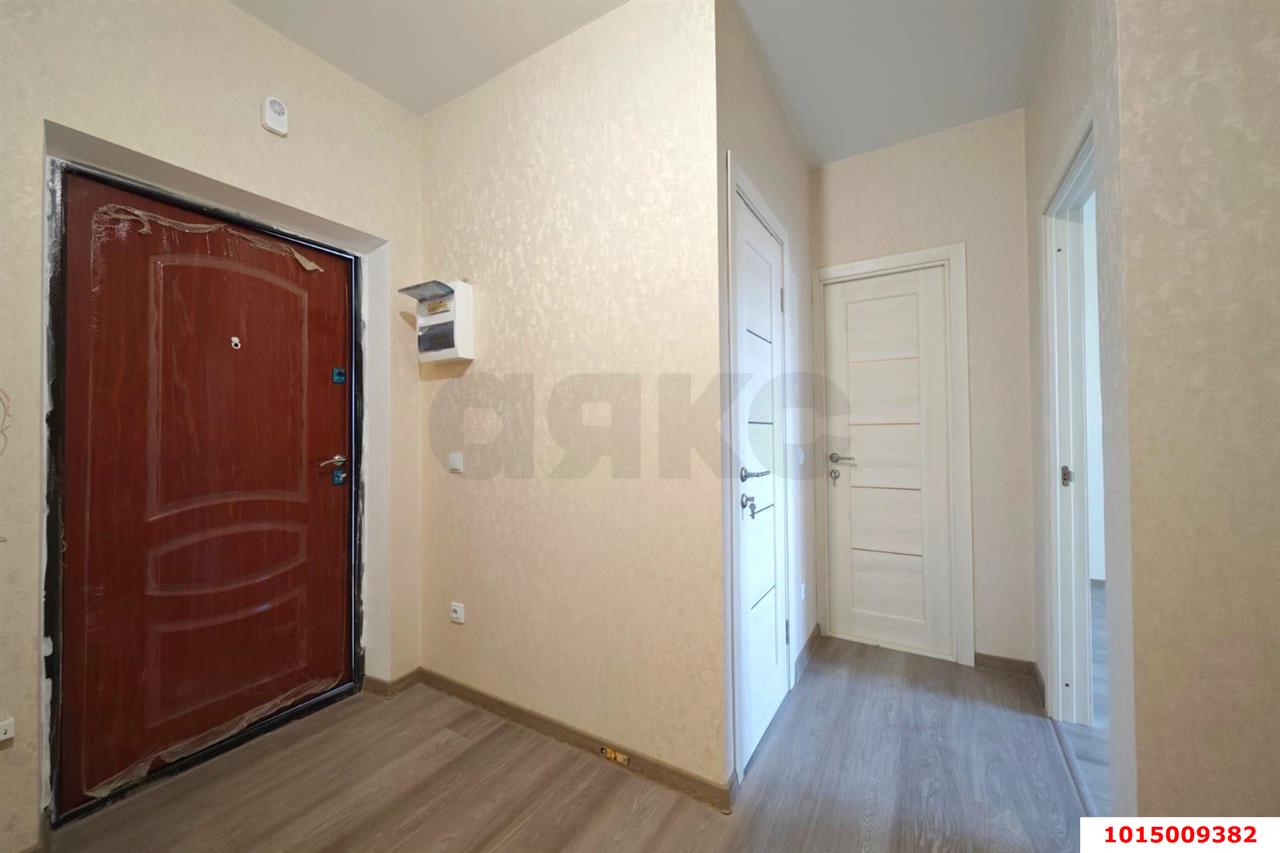 Фото №6: 2-комнатная квартира 61 м² - Краснодар, жилой комплекс Бауинвест, ул. Героев-Разведчиков, 11/5