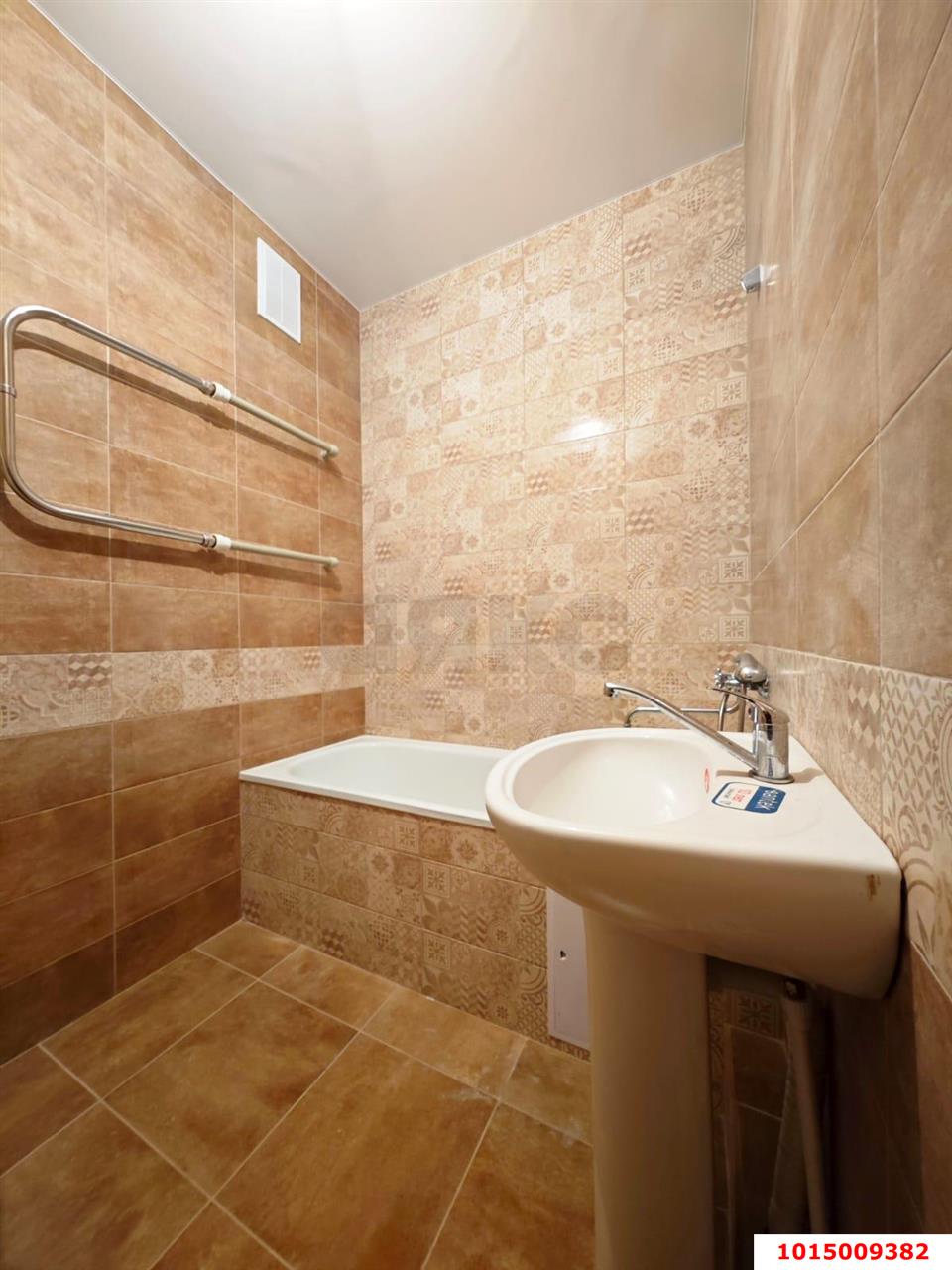 Фото №10: 2-комнатная квартира 61 м² - Краснодар, жилой комплекс Бауинвест, ул. Героев-Разведчиков, 11/5