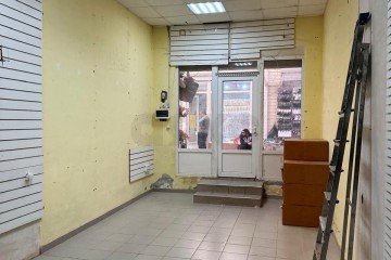 Фото №2: Торговое помещение 75 м² - Краснодар, мкр. Дубинка, ул. Новороссийская, 2П
