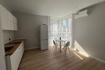 Фото №3: 2-комнатная квартира 52 м² - Краснодар, мкр. жилой комплекс Самолёт-6, 