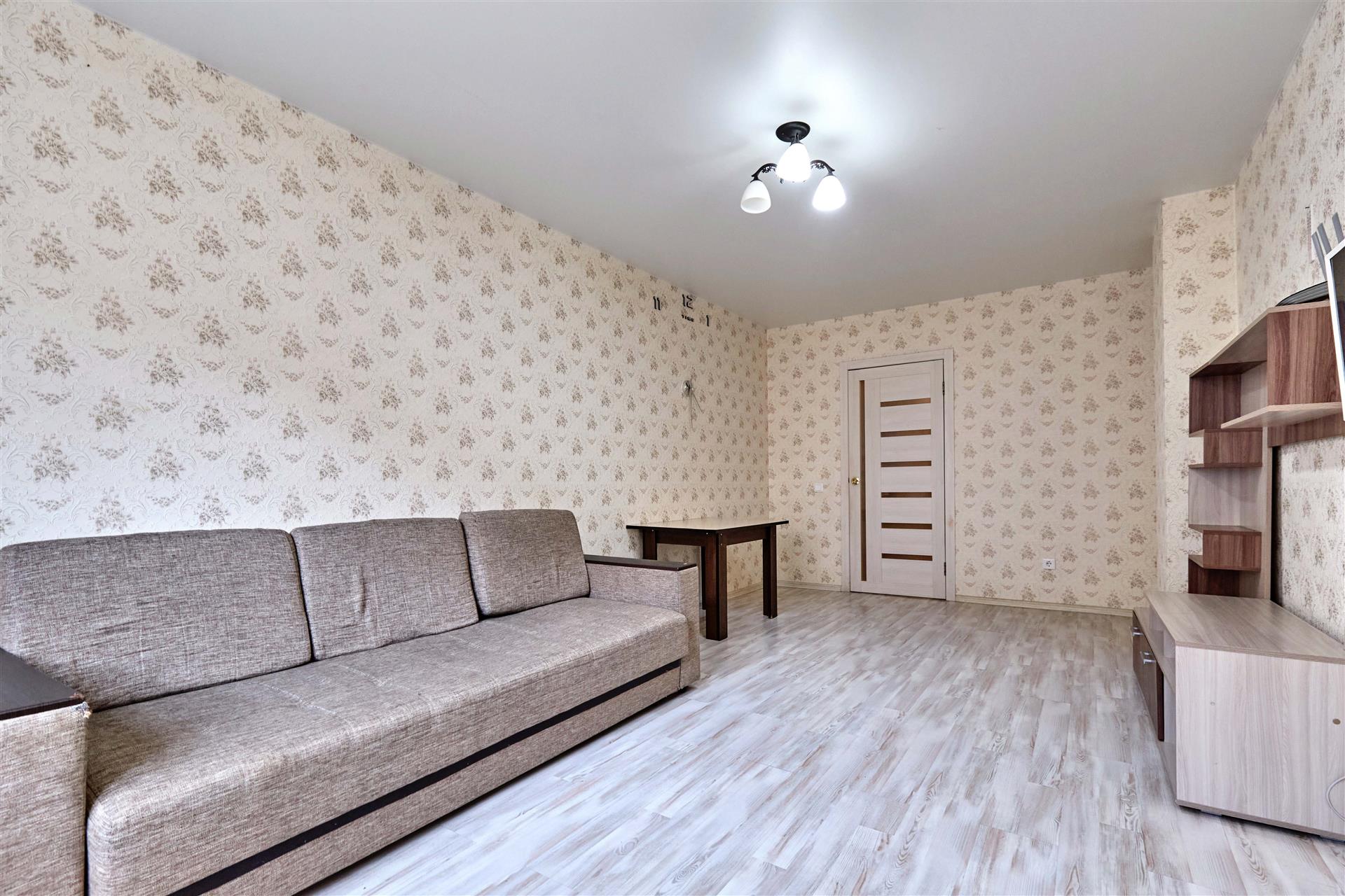 Фото №2: 2-комнатная квартира 76 м² - Краснодар, Музыкальный, ЖК Времена Года, имени Петра Метальникова, Завод Радиоизмерительных Приборов, Прикубанский внутригородской округ, мкр. жилой комплекс Времена года, ул. Петра Метальникова, 5к1