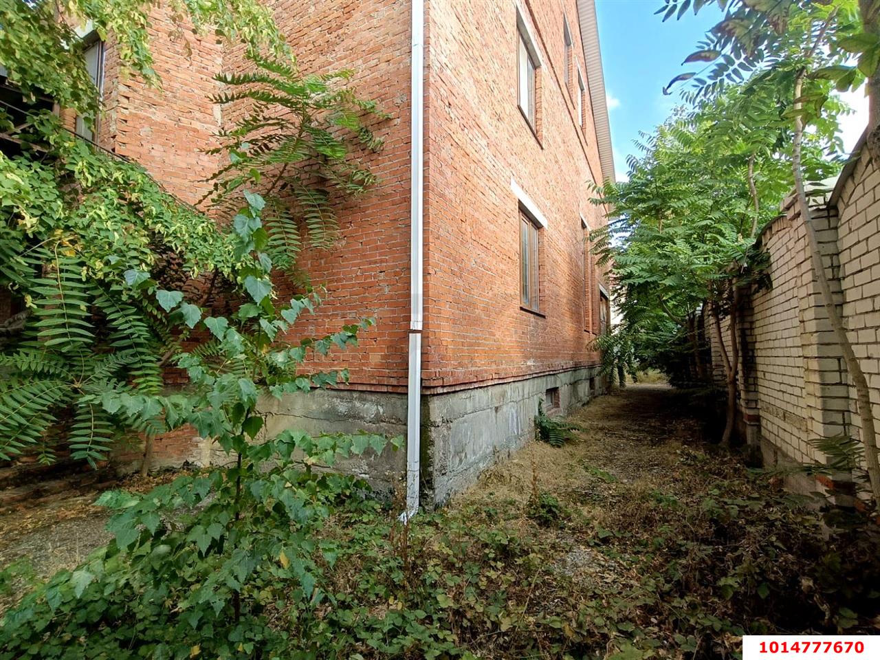 Фото №6: Дом 700 м² + 8 сот. - Краснодар, Круглик, ул. Баканская, 16