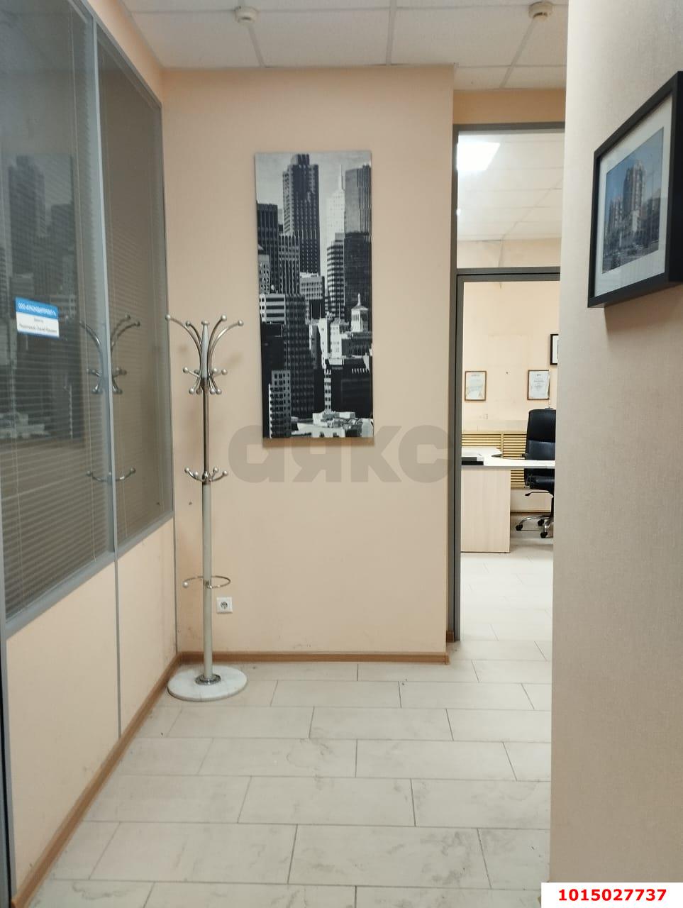 Фото №9: Офисное помещение 31 м² - Краснодар, Солнечный, ул. Архитектора Ишунина, 8