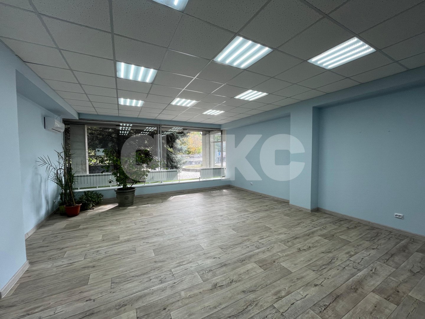 Фото №4: Коммерция 36 м² - Ростов-на-Дону, Пролетарский, ул. 14-я Линия, 88