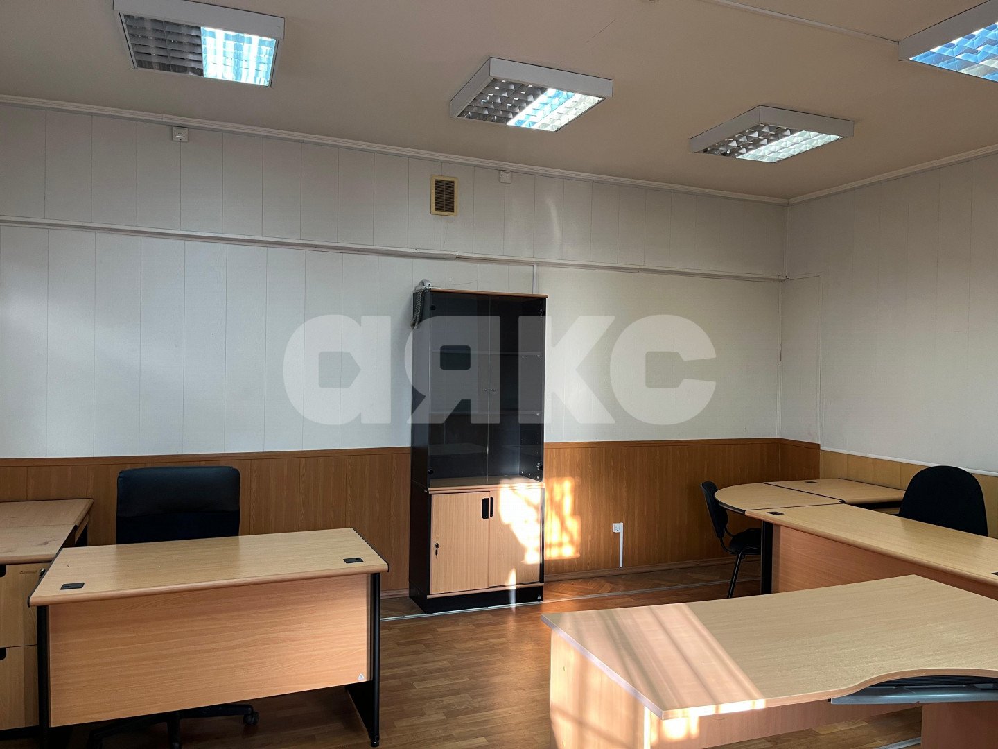 Фото №2: Коммерция 50 м² - Ростов-на-Дону, Пролетарский, ул. 14-я Линия, 86с3