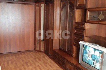 Фото №1: 1-комнатная квартира 38 м² - Москва, р. Раменки, пр-кт Мичуринский, 27к3