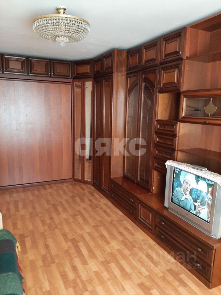 Фото №1: 1-комнатная квартира 38 м² - Москва, Раменки, пр-кт Мичуринский, 27к3