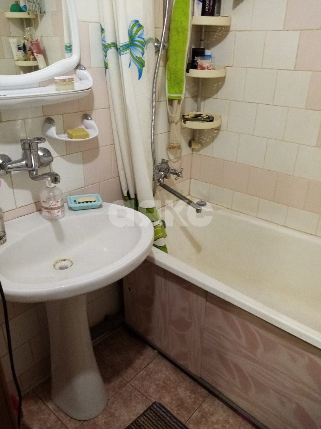 Фото №8: 2-комнатная квартира 52 м² - Волгоград, Тулака, ул. Карла Маркса, 11