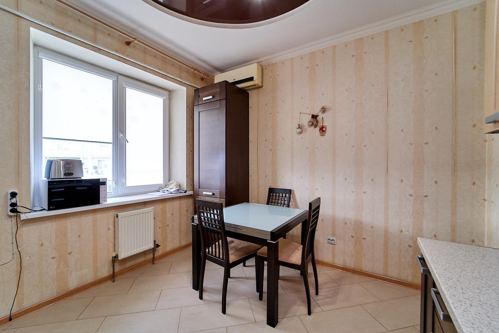 Фото №9: 2-комнатная квартира 77 м² - Краснодар, Прикубанский внутригородской округ, мкр. Восточно-Кругликовский, ул. Черкасская, 57