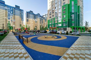 Фото №1: 2-комнатная квартира 74 м² - Краснодар, мкр. Завод Измерительных Приборов, ул. Карякина, 5/1