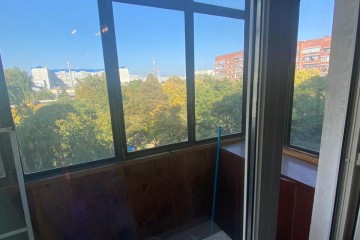 Фото №2: 3-комнатная квартира 64 м² - Краснодар, мкр. Краевая Клиническая Больница, ул. имени 40-летия Победы, 65