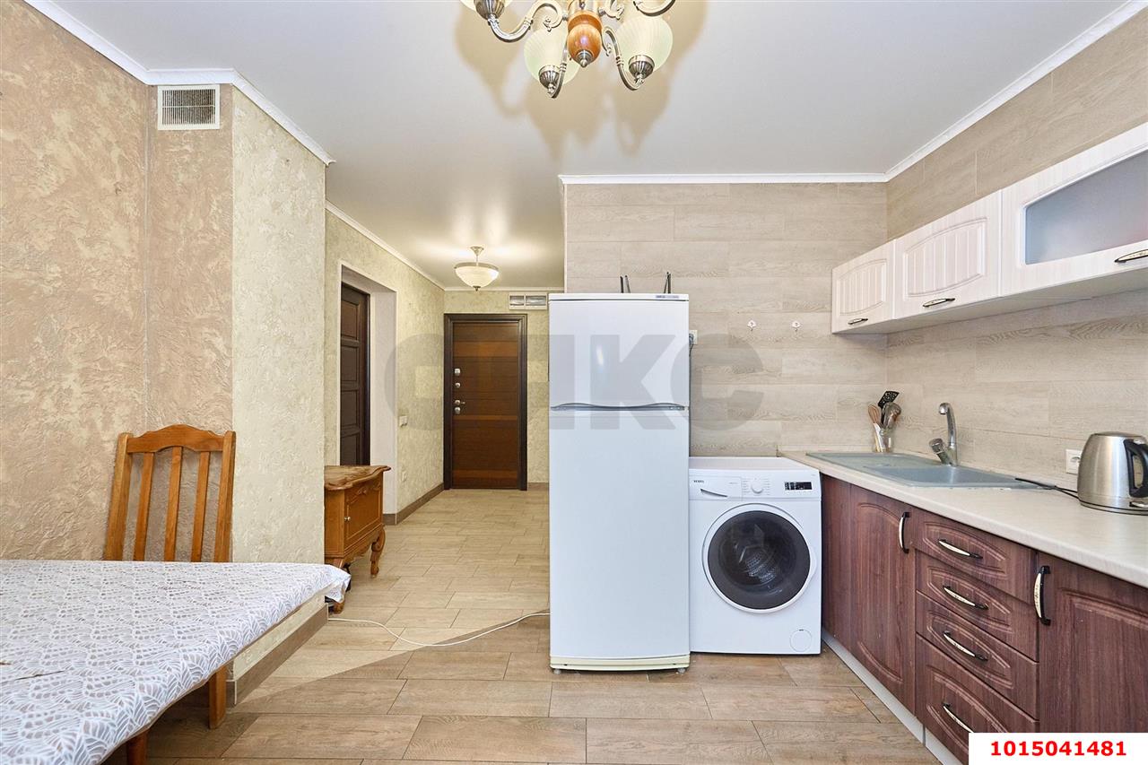 Фото №2: 1-комнатная квартира 41 м² - Краснодар, Юбилейный, ул. 70-летия Октября, 26