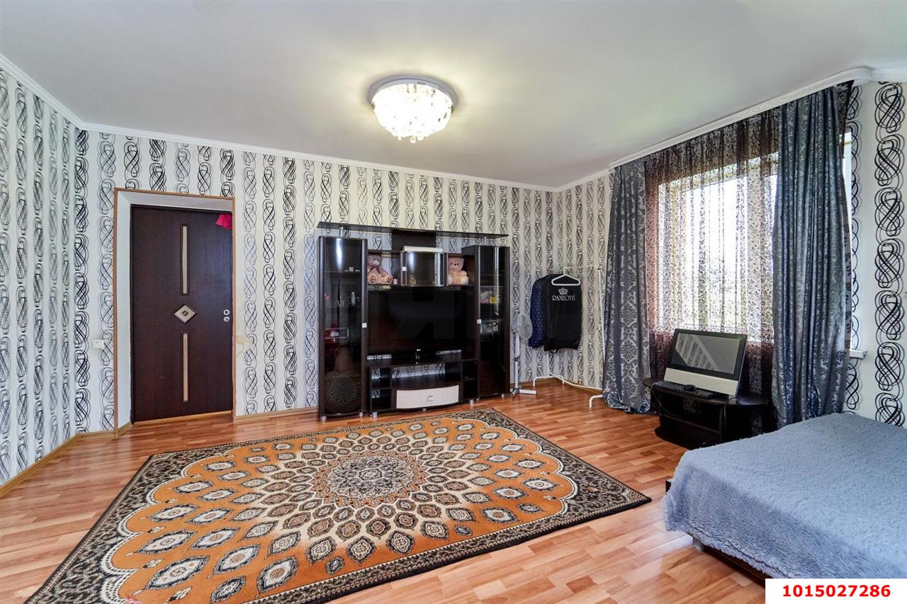 Фото №15: Дом 195 м² + 3.67 сот. - Краснодар, Прикубанский внутригородской округ, Калинино, мкр. Завод Радиоизмерительных Приборов, б-р Интернациональный, 83