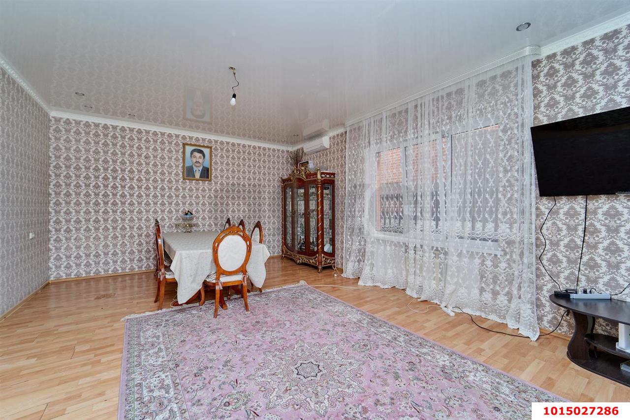 Фото №9: Дом 195 м² + 3.67 сот. - Краснодар, Прикубанский внутригородской округ, Калинино, мкр. Завод Радиоизмерительных Приборов, б-р Интернациональный, 83