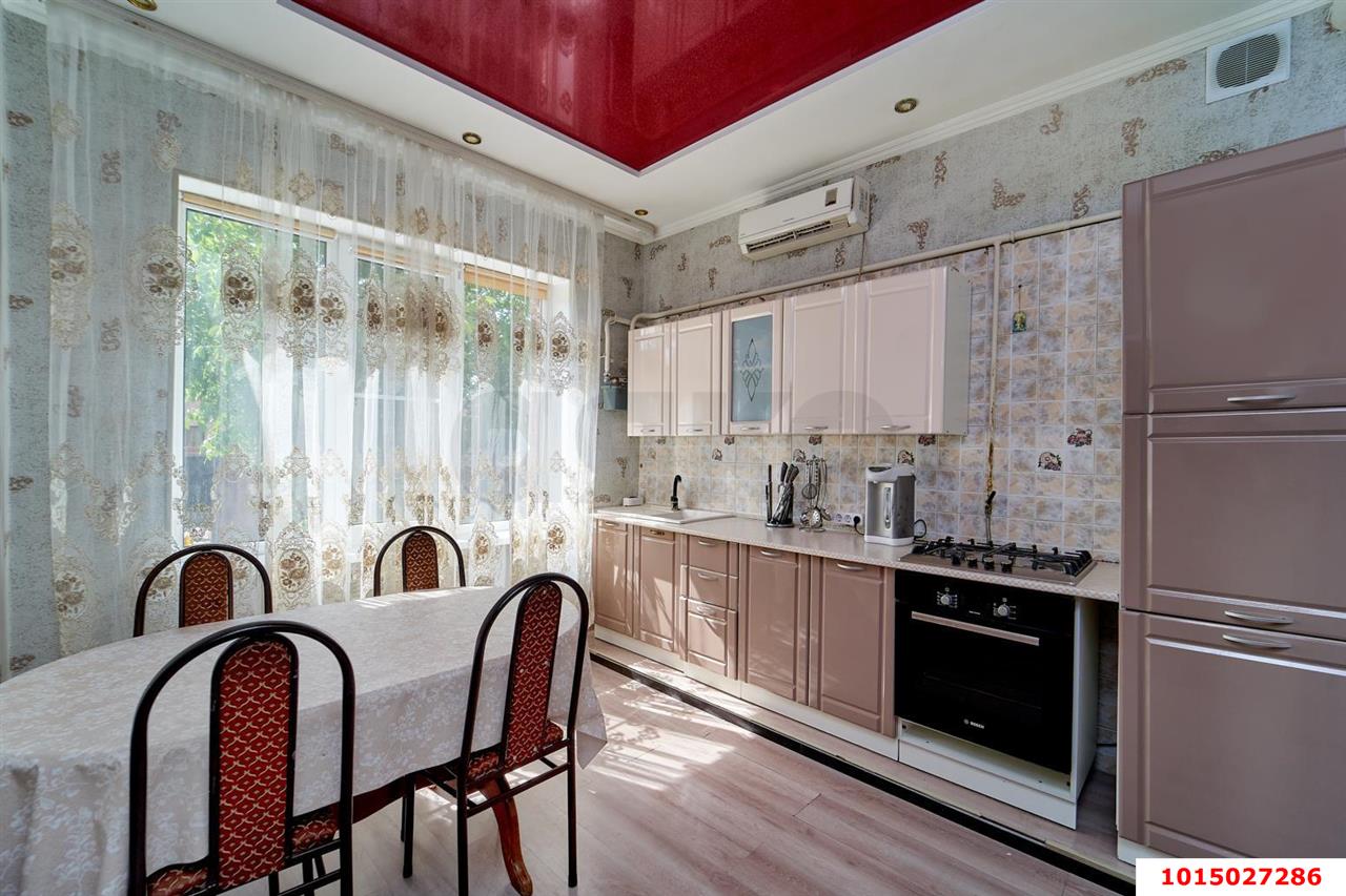 Фото №5: Дом 195 м² + 3.67 сот. - Краснодар, Завод Радиоизмерительных Приборов, б-р Интернациональный, 83