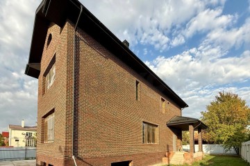 Фото №5: Дом 426 м² - Краснодар, мкр. Завод Радиоизмерительных Приборов, ул. Рощинская, 12/1