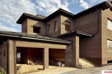 Фото №1: Дом 426 м² - Краснодар, мкр. Завод Радиоизмерительных Приборов, ул. Рощинская, 12/1