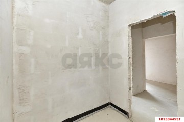 Фото №3: 3-комнатная квартира 105 м² - Краснодар, мкр. Центральный, ул. Леваневского, 187