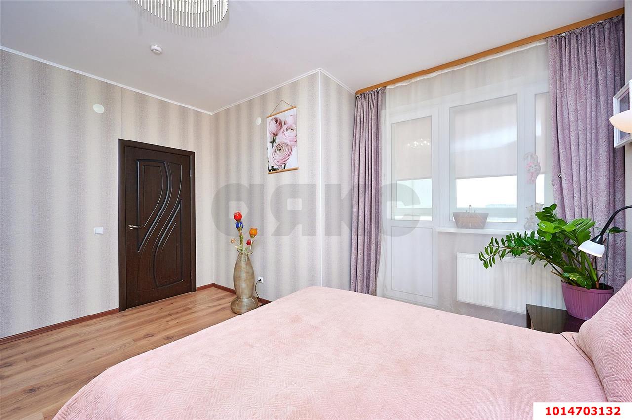 Фото №6: 2-комнатная квартира 68 м² - Краснодар, имени Маршала Жукова, ул. Александра Покрышкина, 4/10