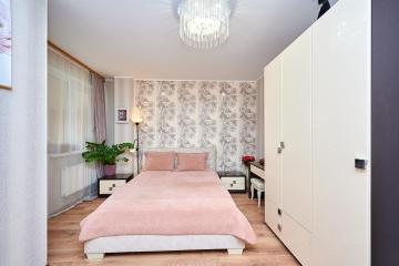 Фото №1: 2-комнатная квартира 68 м² - Краснодар, мкр. Прикубанский внутригородской округ, ул. Александра Покрышкина, 4/10