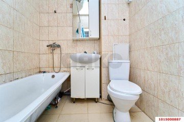 Фото №4: 1-комнатная квартира 37 м² - Российский, мкр. Прикубанский внутригородской округ, ул. имени В.М. Комарова, 30