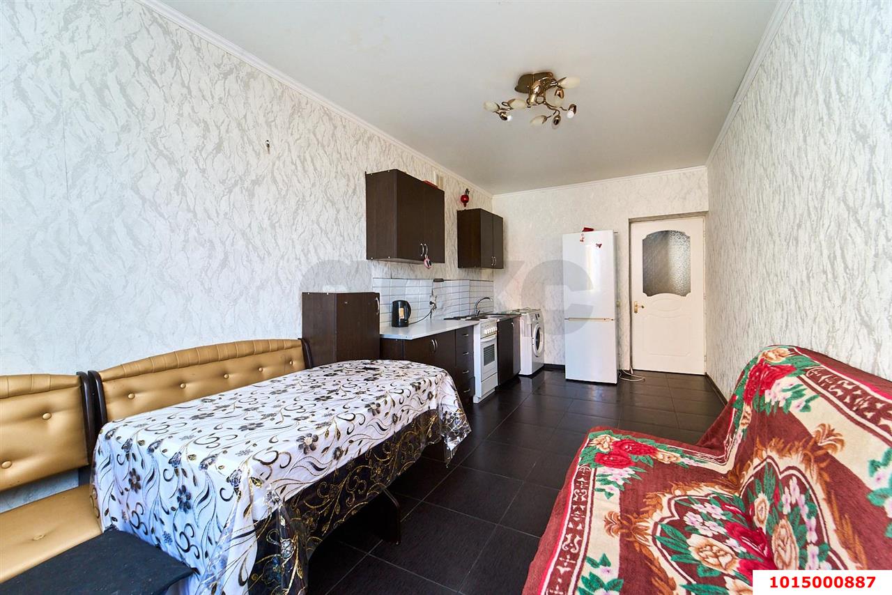 Фото №9: 1-комнатная квартира 37 м² - Российский, Прикубанский внутригородской округ, ул. имени В.М. Комарова, 30