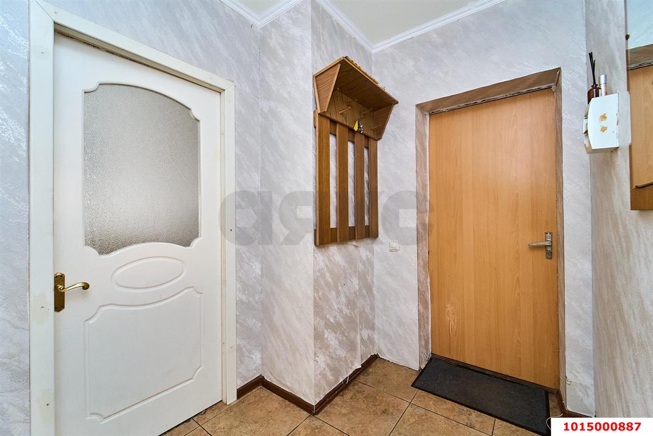 Фото №6: 1-комнатная квартира 37 м² - Российский, Прикубанский внутригородской округ, ул. имени В.М. Комарова, 30