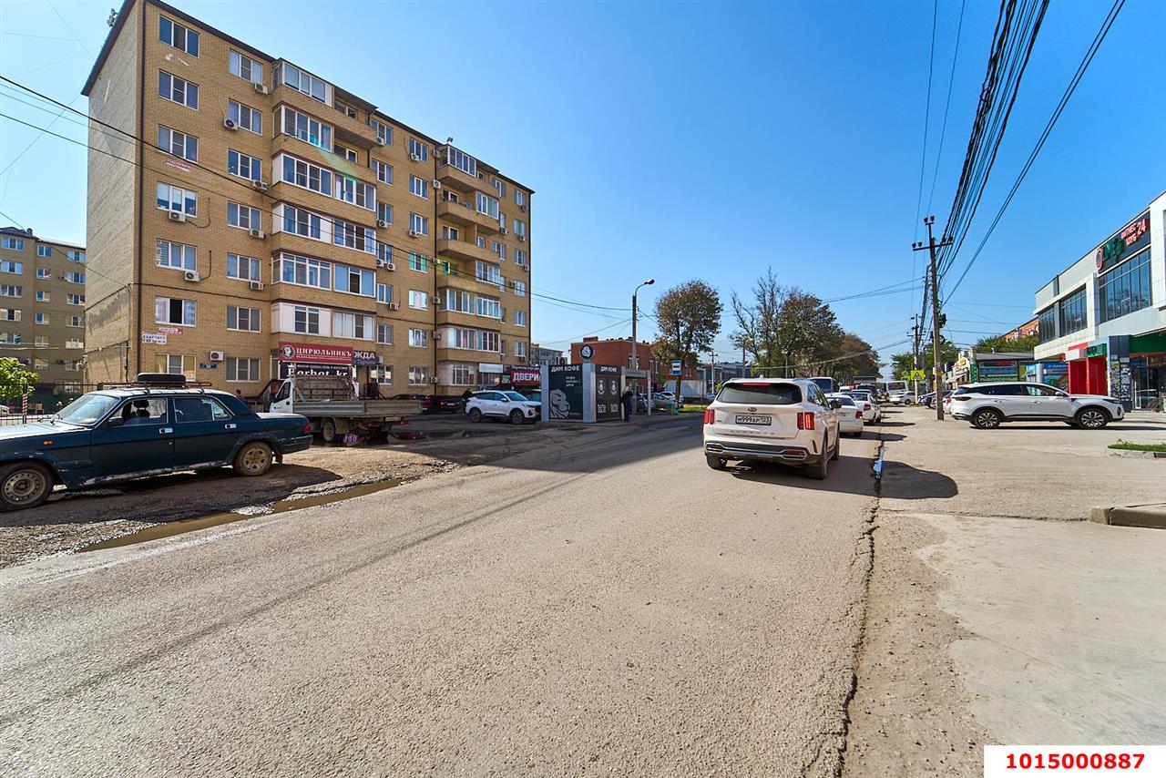 Фото №16: 1-комнатная квартира 37 м² - Российский, Прикубанский внутригородской округ, ул. имени В.М. Комарова, 30