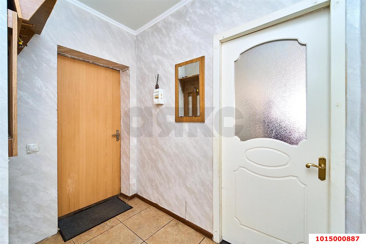 Фото №7: 1-комнатная квартира 37 м² - Российский, Прикубанский внутригородской округ, ул. имени В.М. Комарова, 30