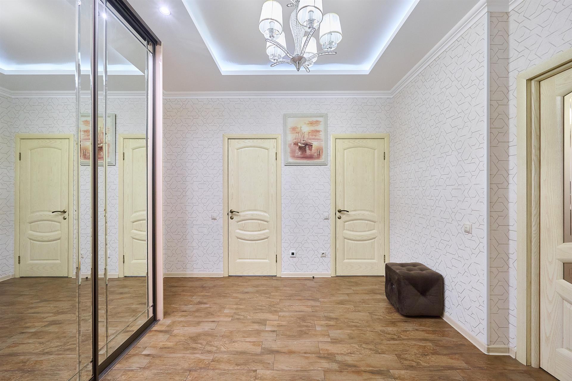 Фото №15: 2-комнатная квартира 80 м² - Краснодар, ЖК Екатеринодар, Прикубанский внутригородской округ, Фестивальный, жилой комплекс Екатеринодар, мкр. Солнечный, ул. Казбекская, 7