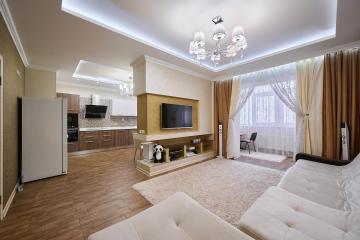 Фото №1: 2-комнатная квартира 80 м² - Краснодар, мкр. Солнечный, ул. Казбекская, 7